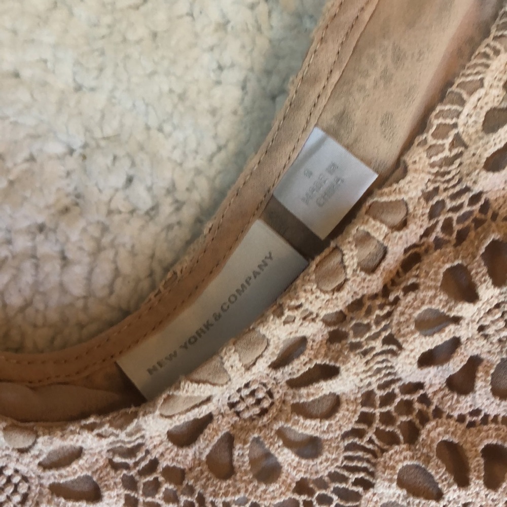 New York & Company Lace Blouse - Picture 5 of 6